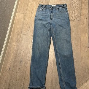 ABERCROMBIE  THE 90s STRAIGHT ULTRA HIGH RISE  Jean - size 28/6 XLONG
